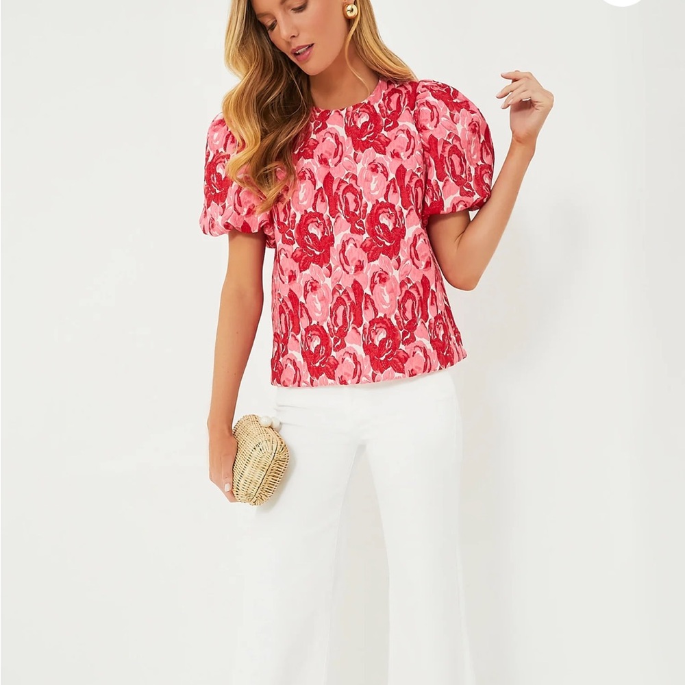 Tuckernuck Blouse. XS. Rose pattern.